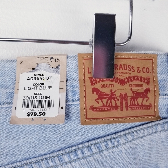 Levi's Low Pro Straight A09640011 Light Wash Jeans NWT size 30 - Picture 6 of 15